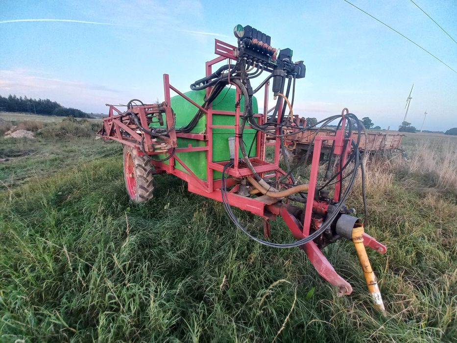 Opryskiwacz 18/20 metrów . Komputer. Hydraulika