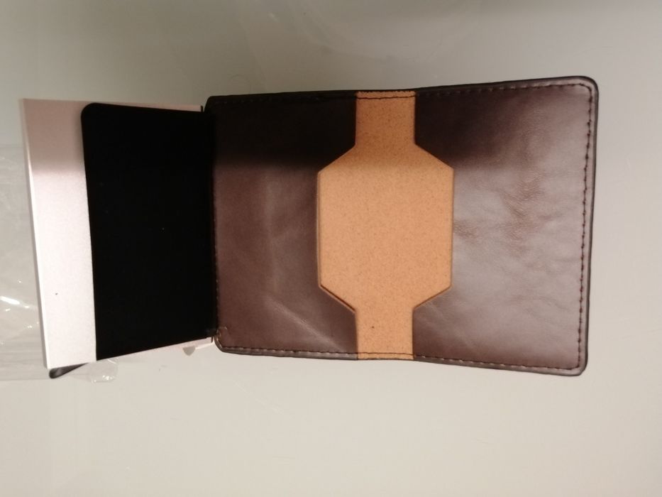 Carteiras novas (várias)