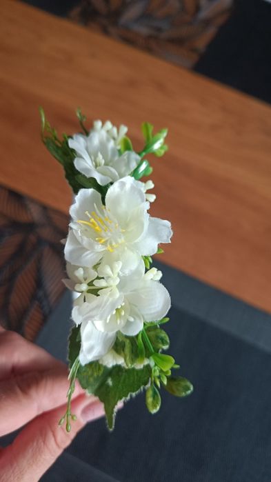 Opaska wianek komunia ślub sesja zdjęciowa białe kwiaty liście