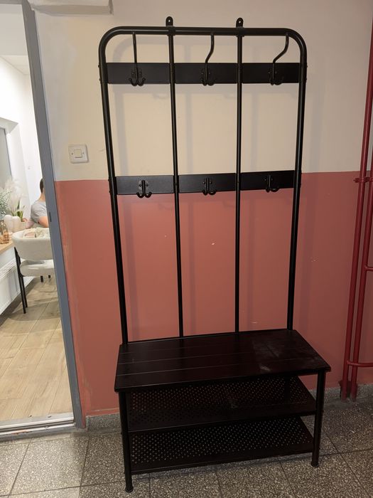 Wieszak z siedziskiem