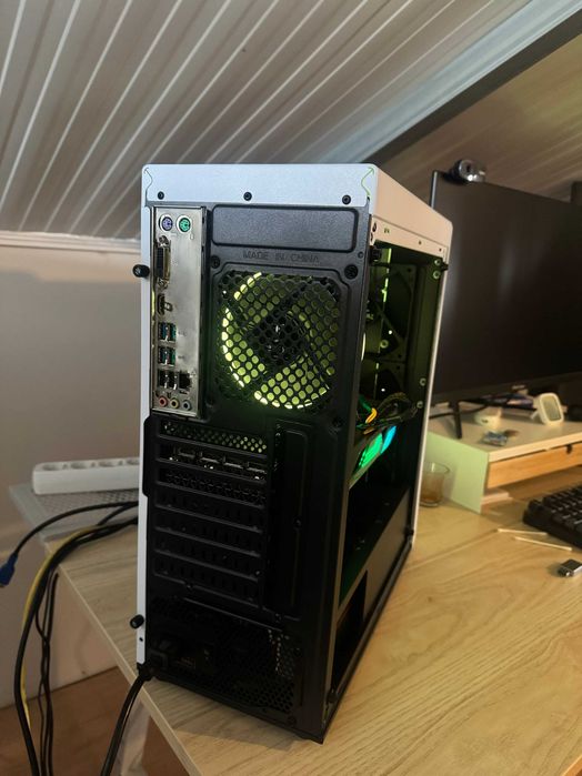 PC Gaming RTX 3070 8GB | Ryzen 5 3600 | 16GB 3200MHz | 1,5 TB total: NVMe 512 GB + 2× HDD 500 GB