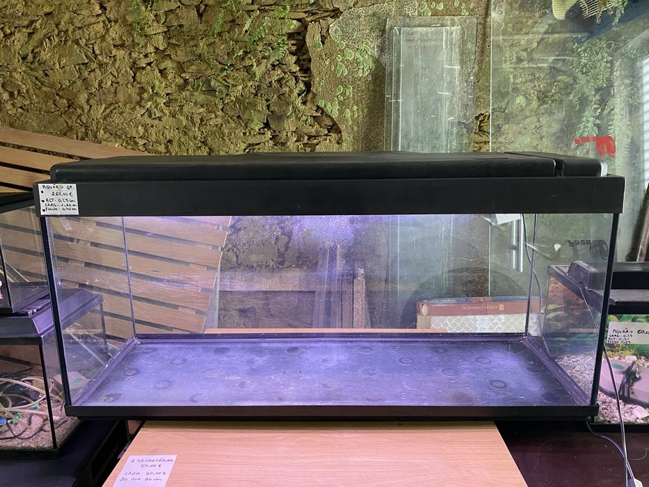 Aquário Grande com Iluminação LED – 1,20m