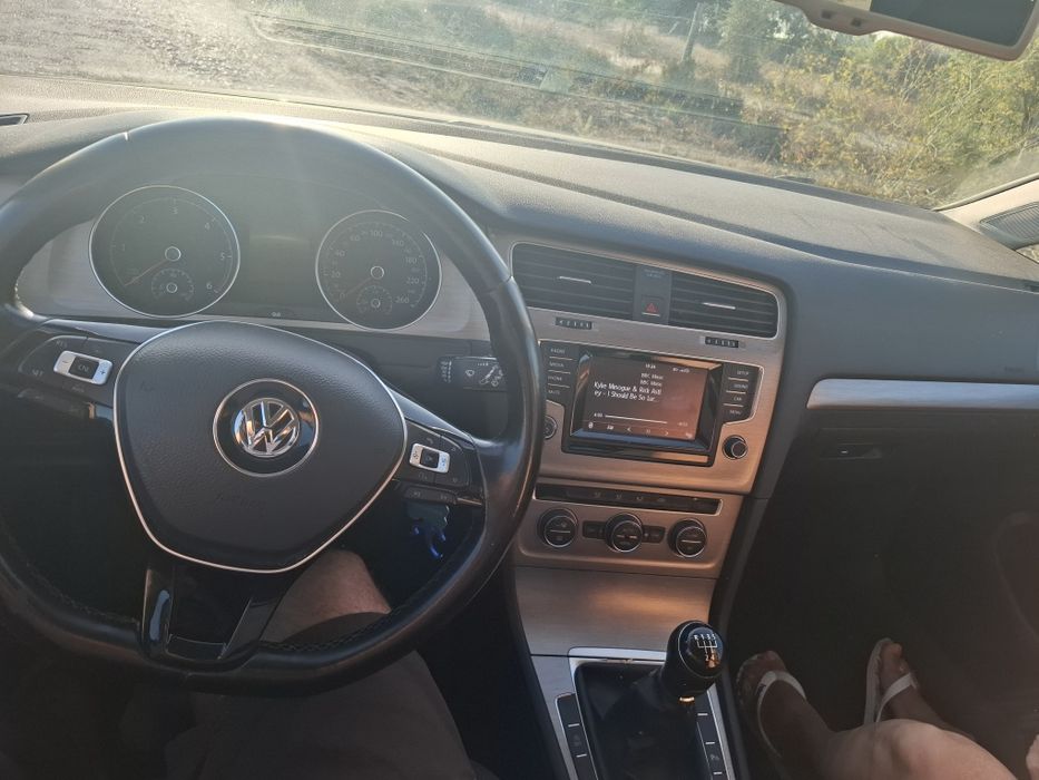Vendo VW Golf Variant 1.6 Diesel com 240.000 km