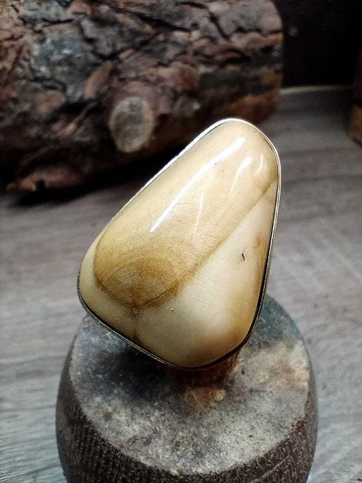 pierścionek drewniany rękodzieło artystyczne handmade