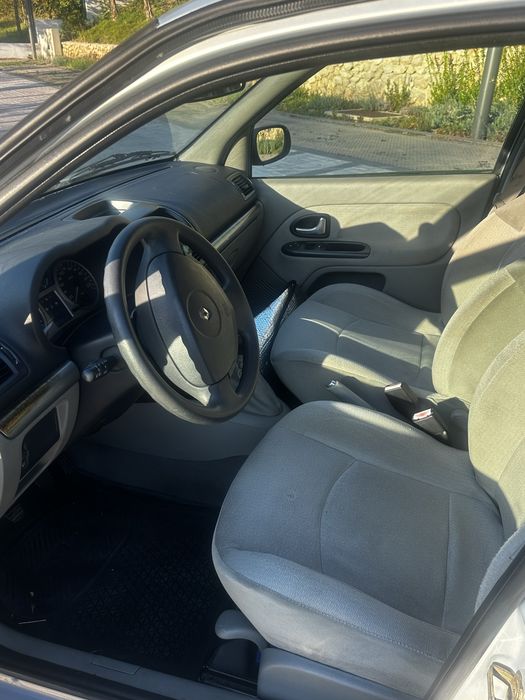 Renault Clio II RT 1400 Luxe