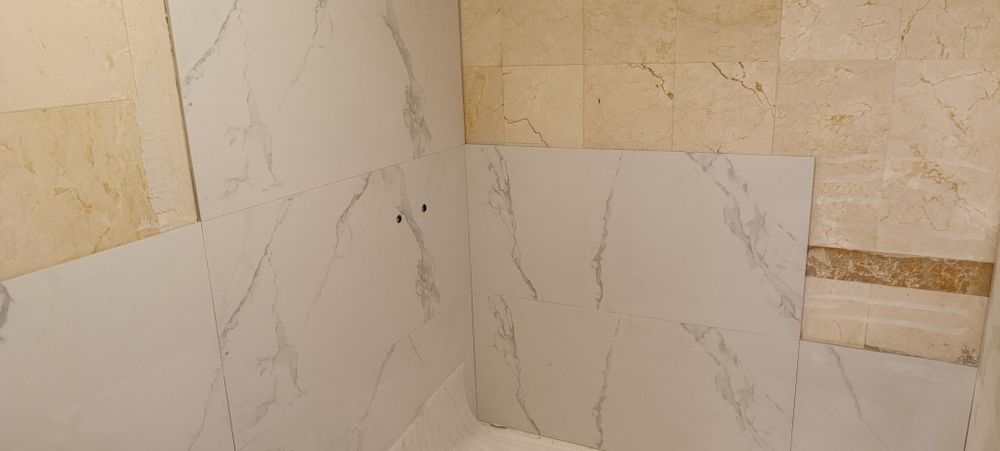 Pedreiro ladrilhador marido de alugue equipe de remodelacao