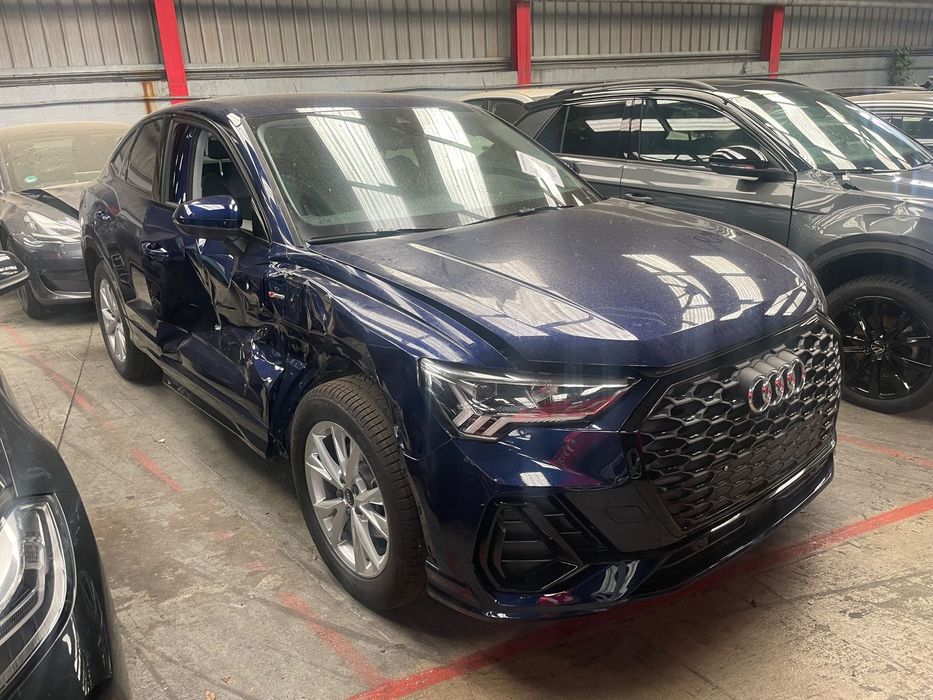 Audi Q3 uszkodzony