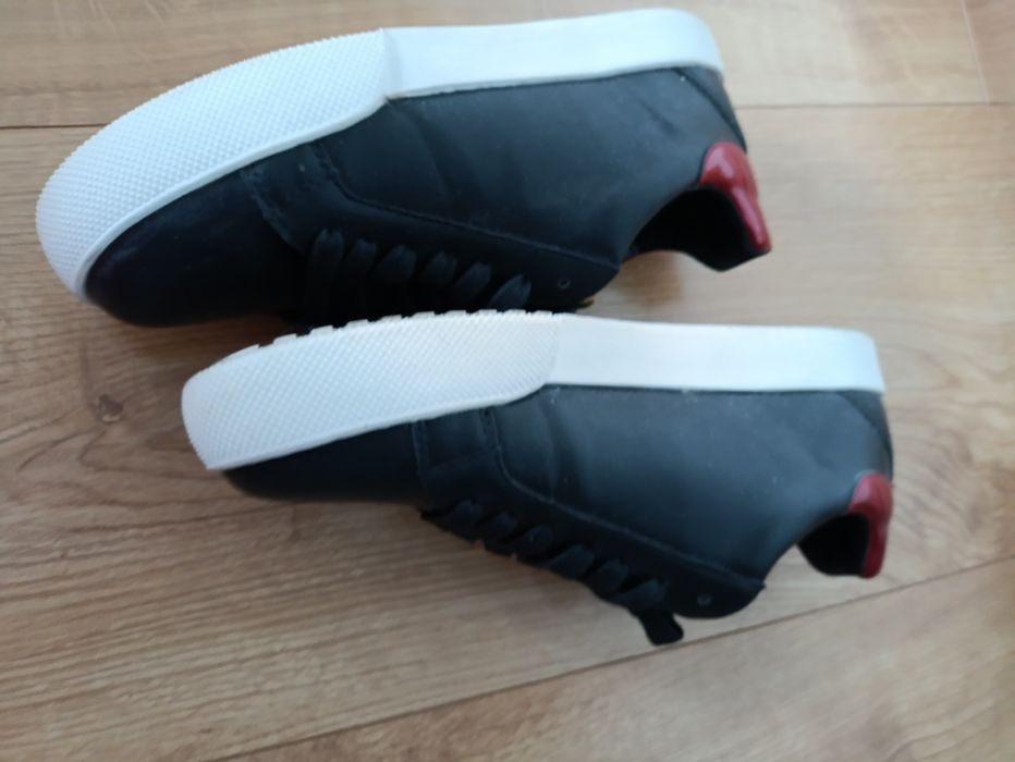 Buty damskie czarne 39