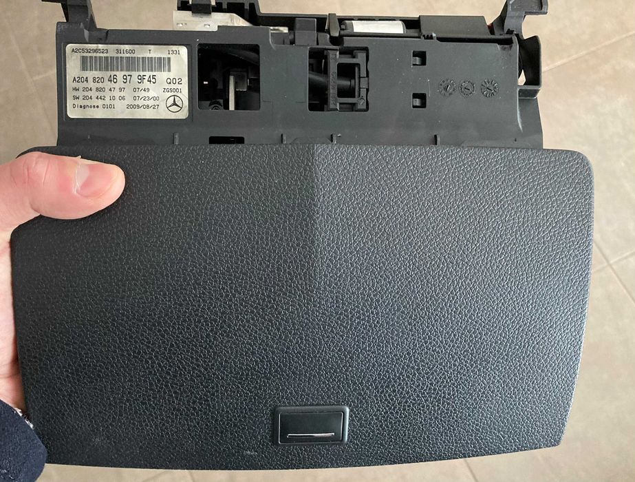 ECRÃ Mercedes Class C w204