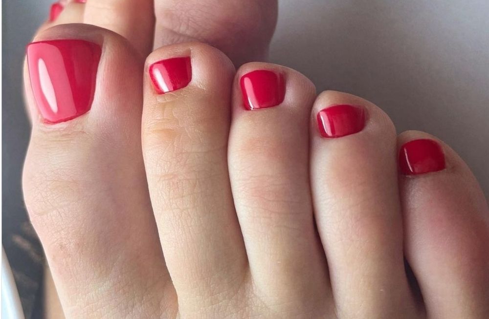 Manicure hybrydowy żel pedicure  pedicure