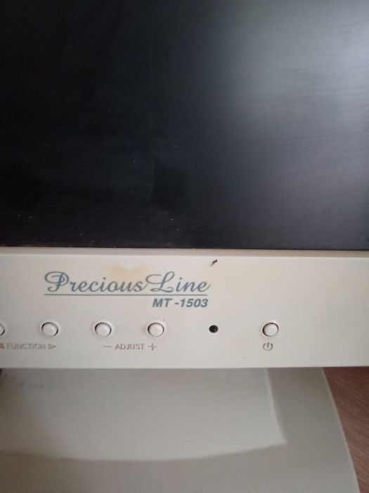 Продам Рабочий монитор