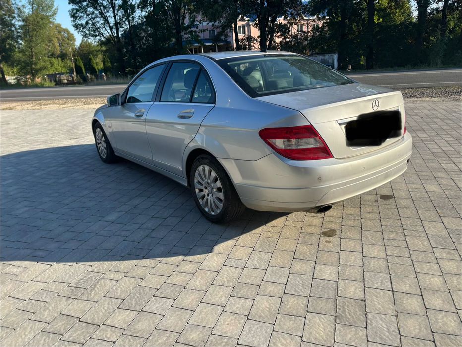 Продам Mercedes C-klass diesel automat