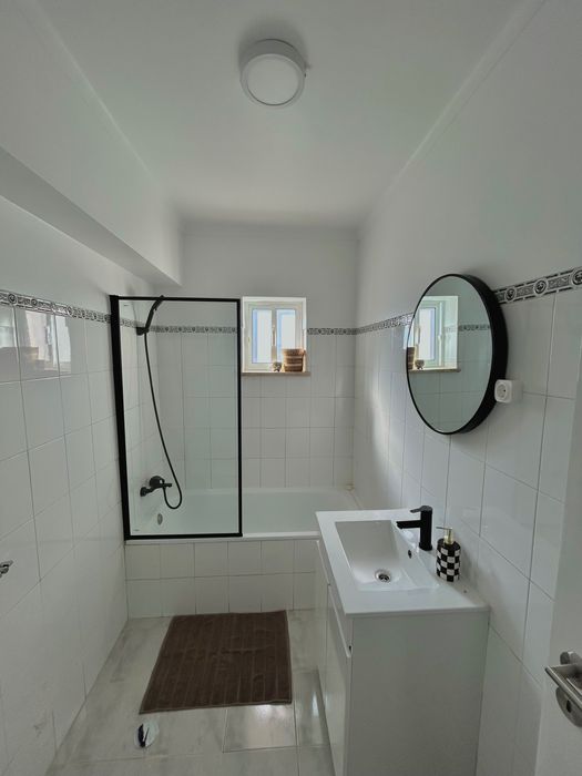 Aluga-se apartamento T3 carregado