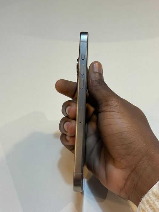 Vendo o meu iphone 15 Pro Max