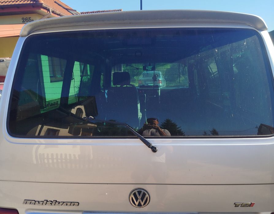 VW T4 multivan przód polift,szyba tylnia AS3,drzwi.