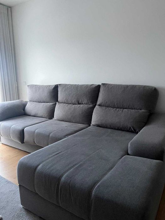 Sofá Impecável 3 lugares com poltrona