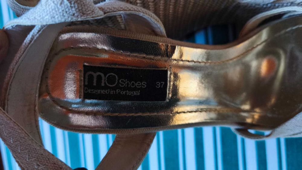 Lindas Sandálias Plataforma Bege - Tamanho 37 - Usadas 2x!