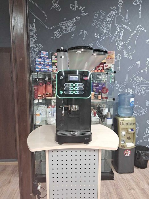 Кавоварка, Суперавтомат Schaerer, пройшов повне ТО