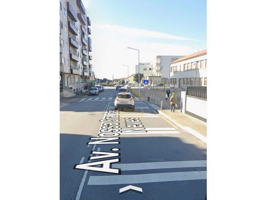 Apartamento T1 +1 com garagem fechada em Aver-o-Mar