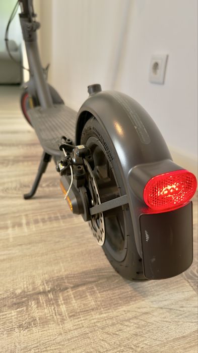 Xiaomi Electric Scooter PRO 2 - Perfeito estado e sem uso!