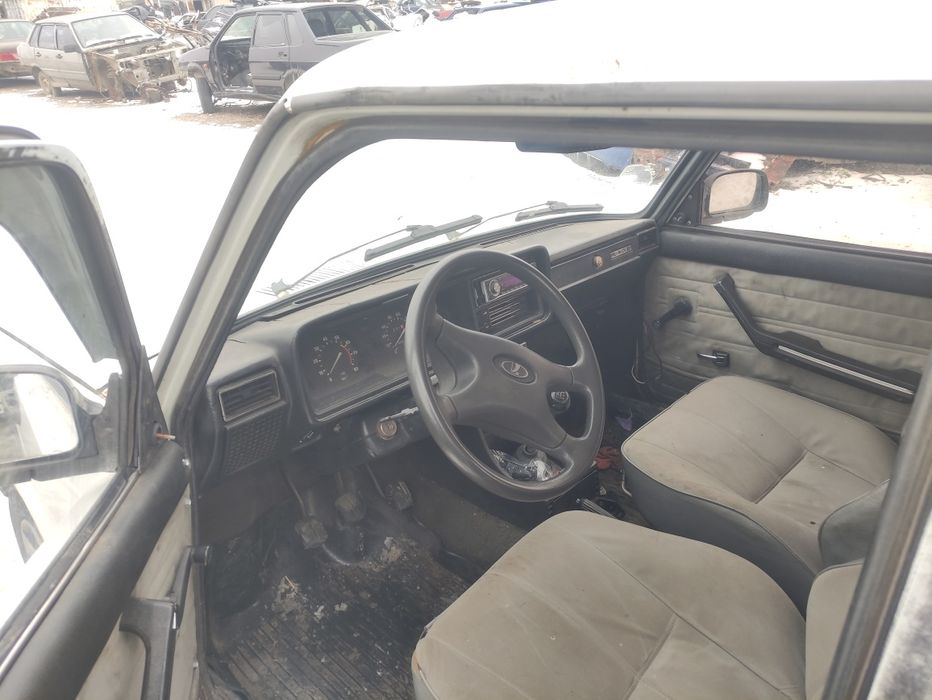 Ваз 2107  1990 1.5 газ/бензин