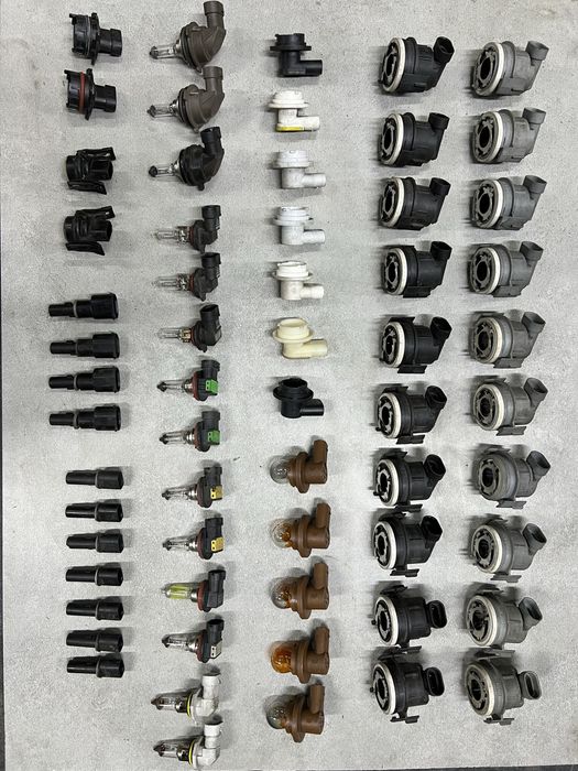 Патрон В Фару Туманку БМВ Е39 Е46 Рестайл Дорестайл Лампочка Фішка BMW