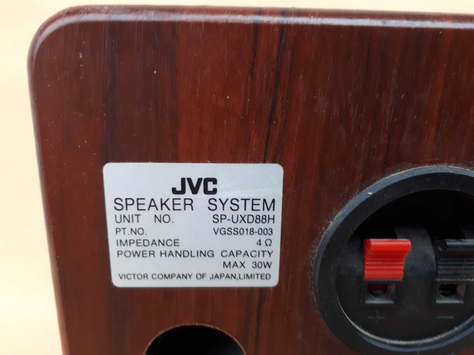 JVC SP-UXD88H kolumny, monitory