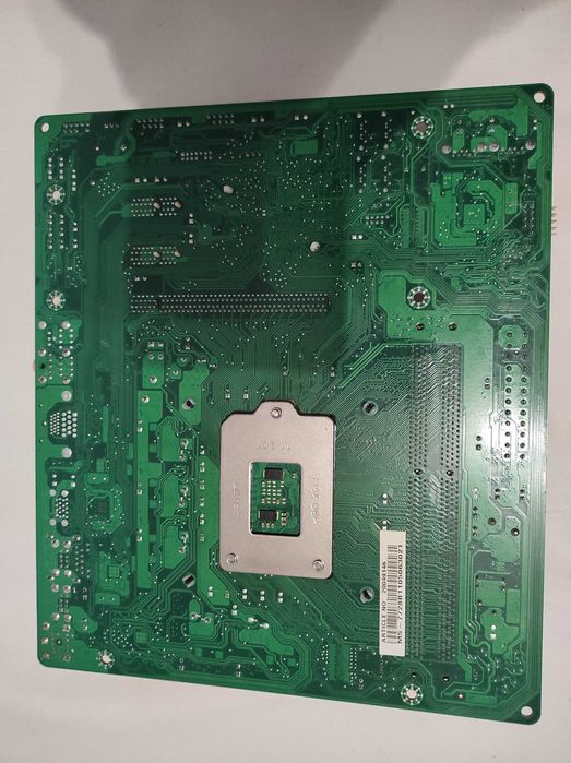 Комплект материнская плата, проц, оперативка.