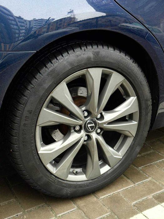 Продам Lexus ES300h 2016 в максимальній комплектаціі