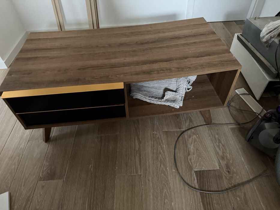 Móvel TV com gavetas