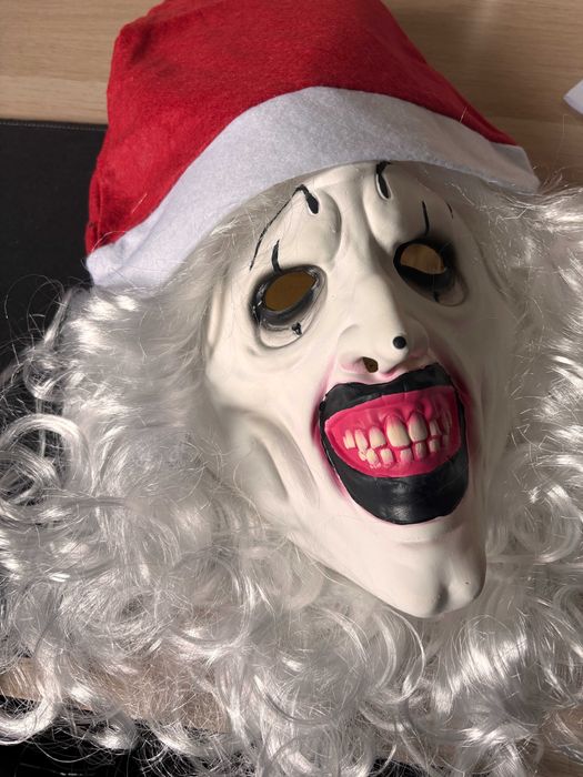 Máscara Terrifier nova