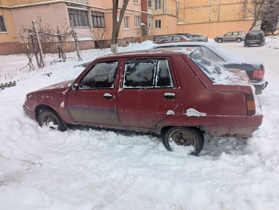 Славута на ходу бензин