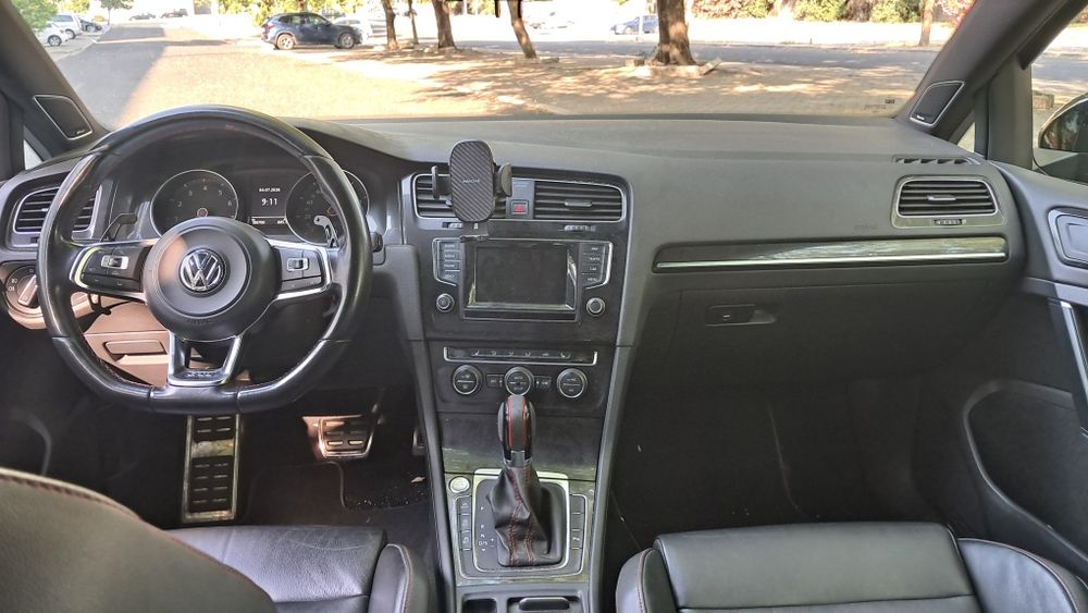 Volkswagen Golf — fotografia 8