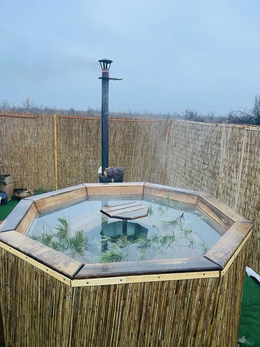 Будинок для відпочинку подобово, чан, сауна та басейн