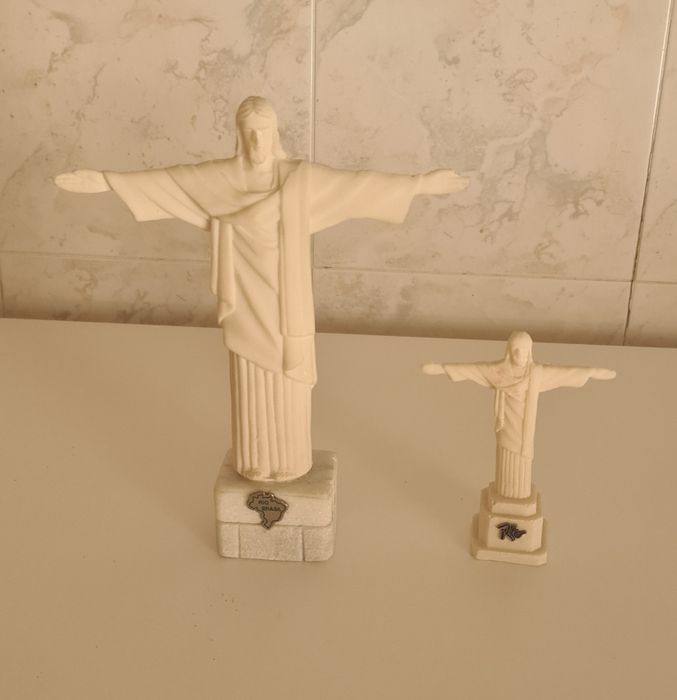 Dois Cristos Redentor. Novos