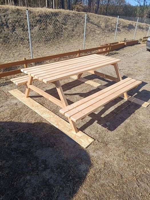 Sprzedam stoły ogrodowe