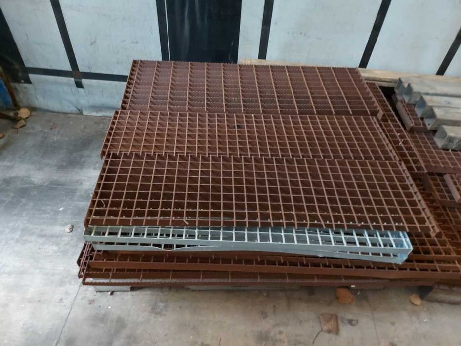 Podesty, Kratki, Najazdy, Wycieraczki, Stopnie.