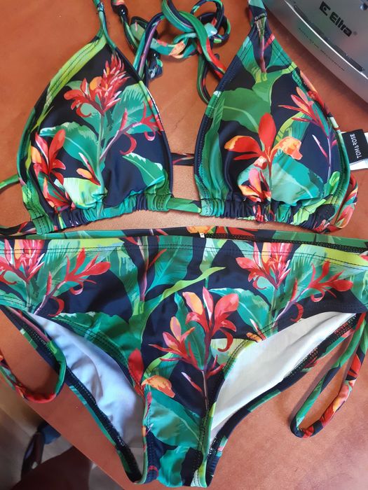 Nowy neonowy piękny damski strój S,M