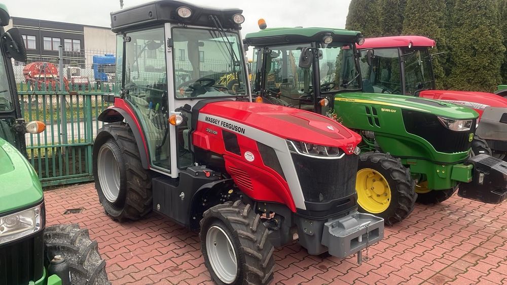 Massey Ferguson 3.VI.105  Ciągnik sadowniczy stan idealny