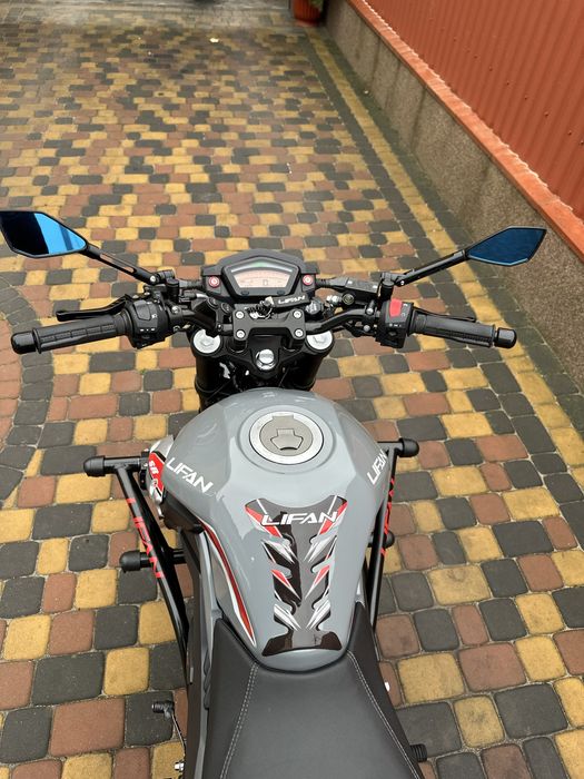 Продам ліфан ср 220 в ідеальному стані