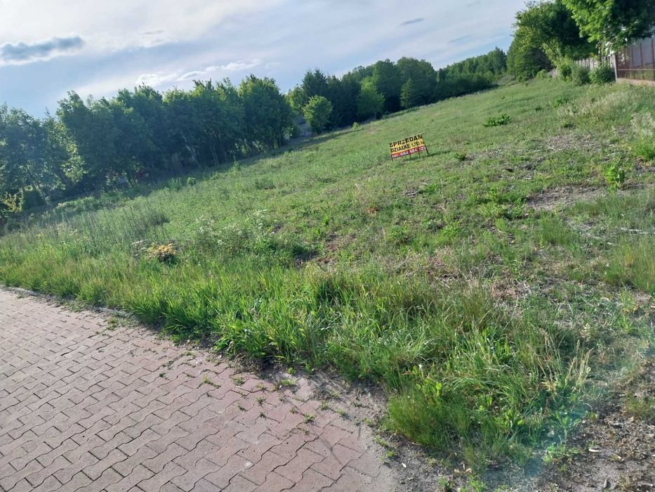 działka budowlano-inwestycyjna