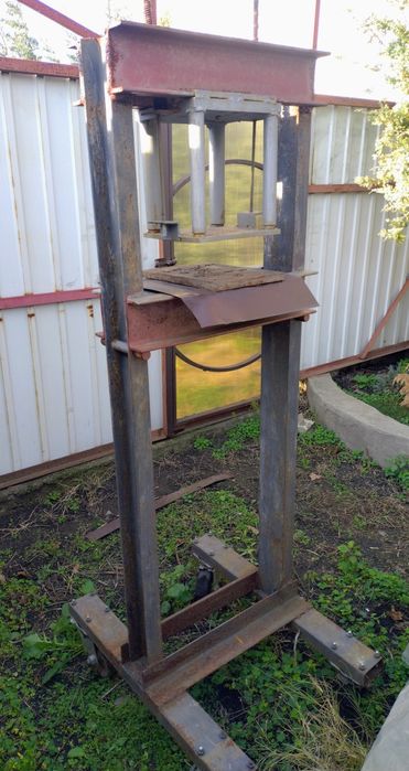 Пресс без домкрата на колёсах, 30т, по Днепру доставка за отдельную оп