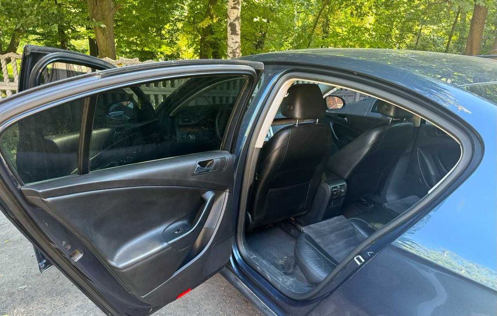 Volkswagen Passat B6 2008