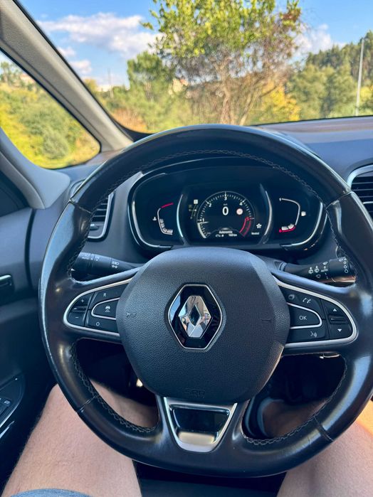 Runault Espace 2016 7 lugares gasóleo 1.6