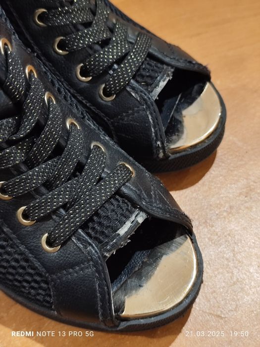 Sneakersy na koturnie botki na koturnie