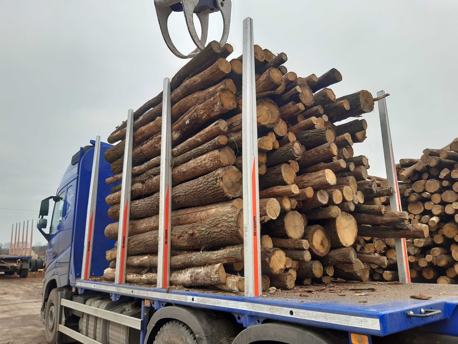 OPAŁ Drewno opałowe wałki z darmowym transportem i rozładunkiem HDS