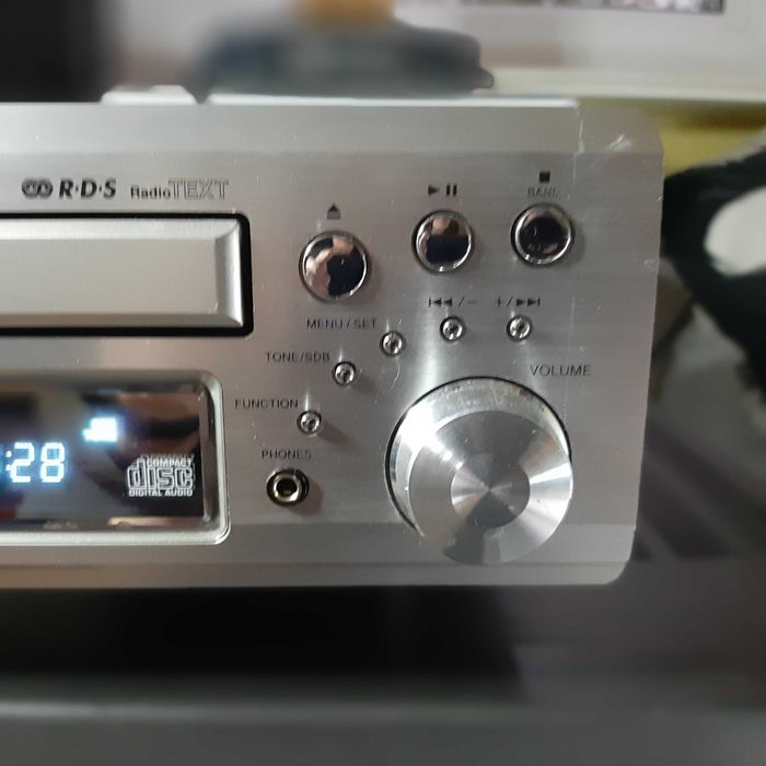 Denon UD-M31 - trzy w jednym urządzeniu z oryginalnym pilotem. Dostawa gratis.
