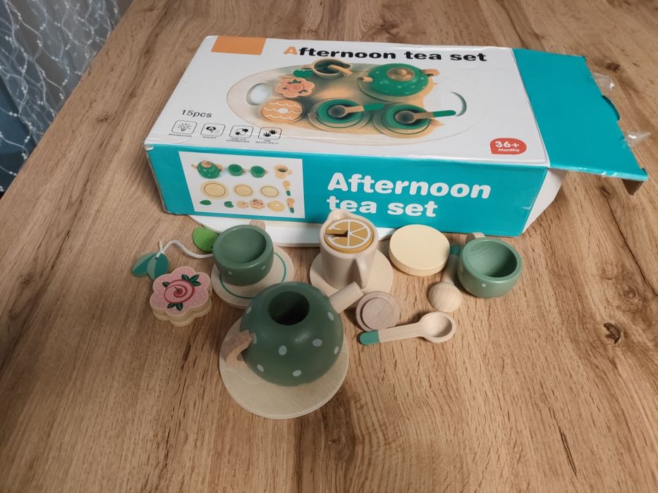 Drewniany Zestaw do Herbaty i Kawy dla Dzieci – Uroczy Serwis Kawiarni