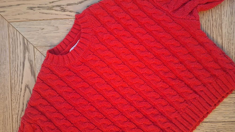 2 swetry dziewczęce roz. 140