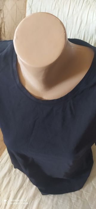dwa t-shirty L 8 zł wyprzedaż